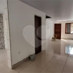 Casa à venda com 3 quartos, sendo 1 suíte, em Jardim das Azaléias, Sorocaba, SP