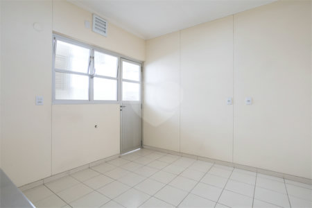 Apartamento à venda com 3 quartos, sendo 1 suíte, em Jardim Paulista, São Paulo, SP