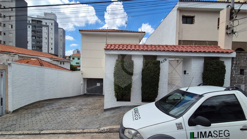 Casa à venda com 3 quartos, sendo 1 suíte, no condomínio Indefinido_ernani Pinto_439, São Paulo - SP