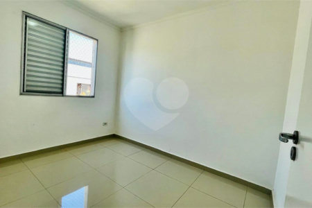 Apartamento à venda com 2 quartos em Vossoroca, Votorantim, SP