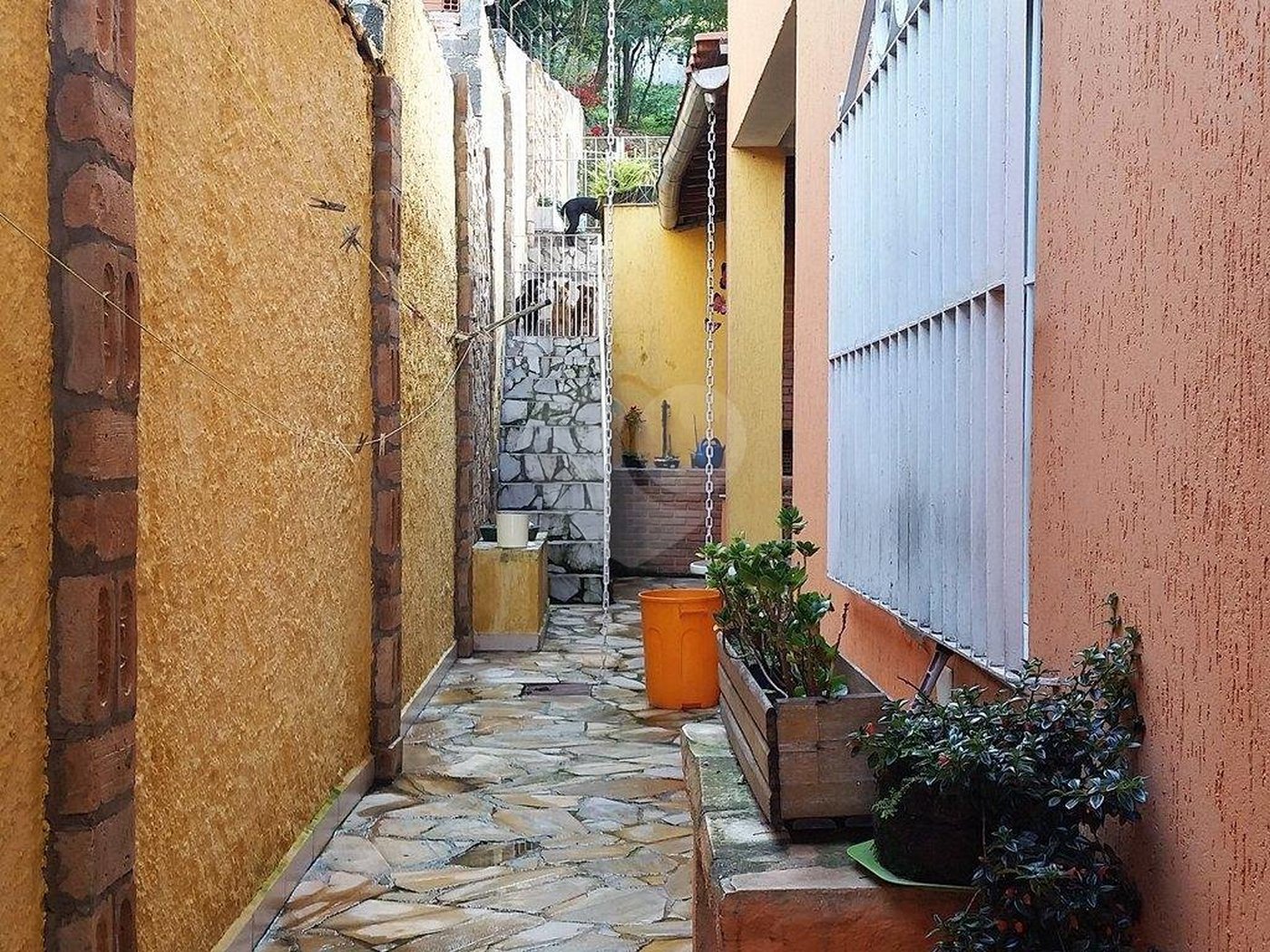 Sobrado à venda com 3 quartos, sendo 1 suíte,  em Tremembé, São Paulo, SP