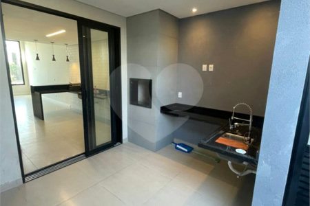 Casa à venda com 3 quartos, sendo 2 suítes,  no condomínio Residencial Jardim, Sorocaba - SP