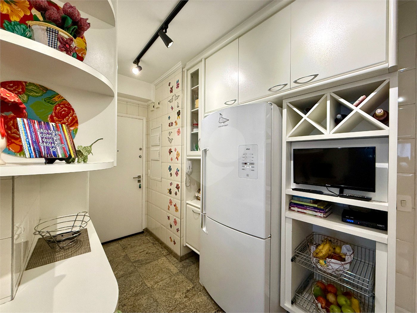 Apartamento à venda com 3 suítes em Campo Belo, São Paulo, SP