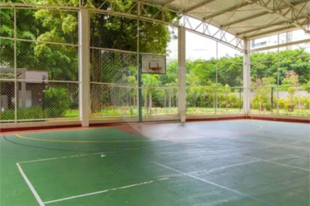 Apartamento à venda com 4 quartos, sendo 2 suítes,  em Vila Anastácio, São Paulo, SP