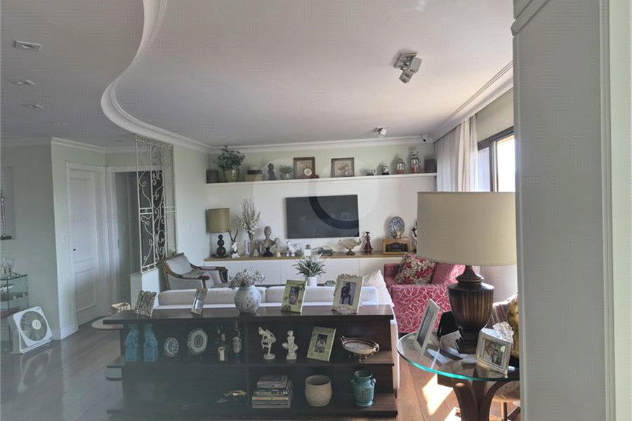 Apartamento à venda com 3 quartos, sendo 1 suíte, em Tremembé, São Paulo, SP