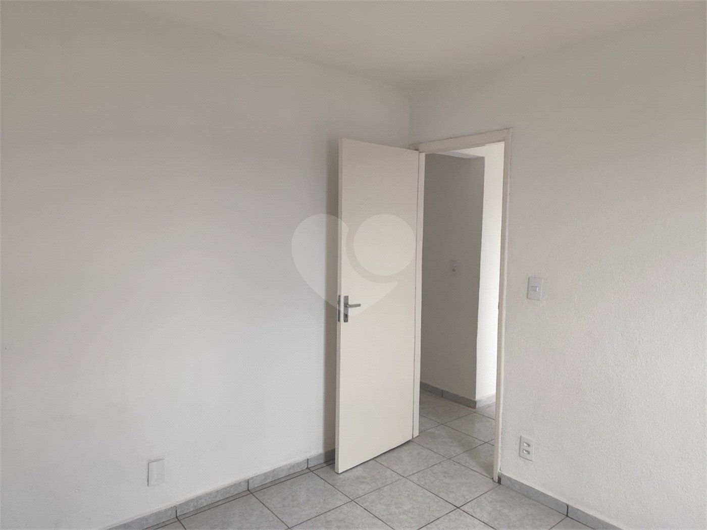 Apartamento à venda com 2 quartos em Jardim Íris, São Paulo, SP
