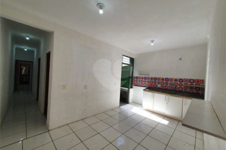 Casa à venda com 3 quartos, sendo 2 suítes, em Vila Independência, Sorocaba, SP