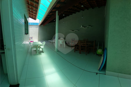 Casa Térrea à venda com 3 quartos em Vila São Paulo, Mongaguá, SP