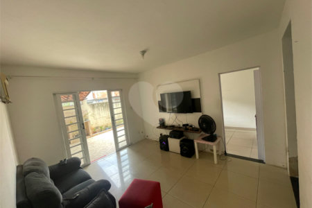 Casa à venda com 2 quartos em Campo Grande, Rio de Janeiro, RJ