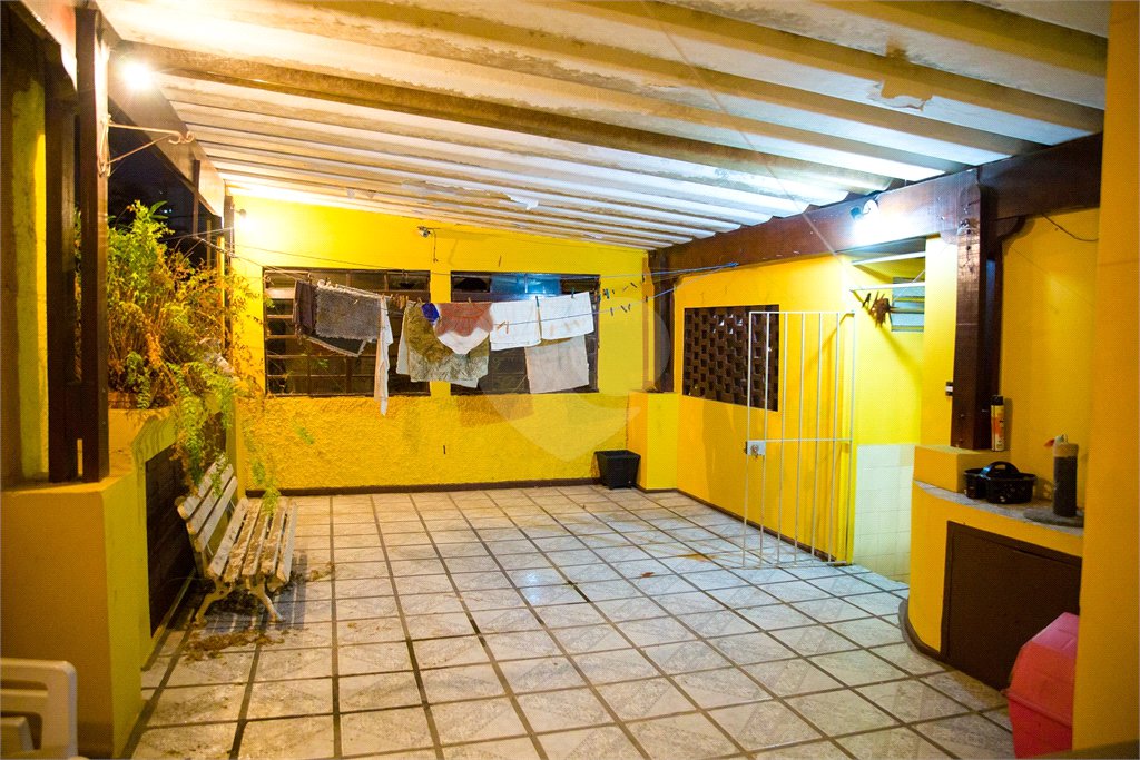 Casa Térrea à venda com 4 quartos, sendo 1 suíte,  em Super Quadra Morumbi, São Paulo, SP