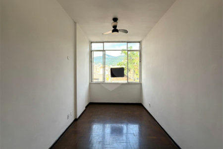 Apartamento à venda com 2 quartos em Rio Comprido, Rio de Janeiro, RJ