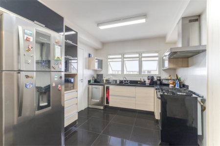 Apartamento à venda com 4 suítes em Alto da Boa Vista, São Paulo, SP