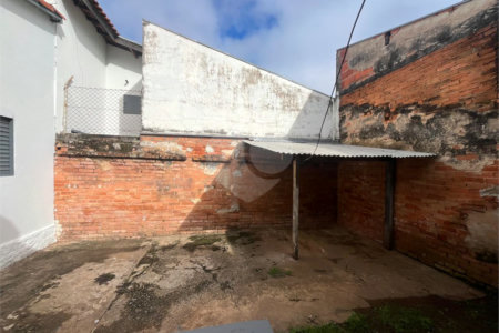 Casa à venda com 2 quartos no Centro, Itapetininga, SP
