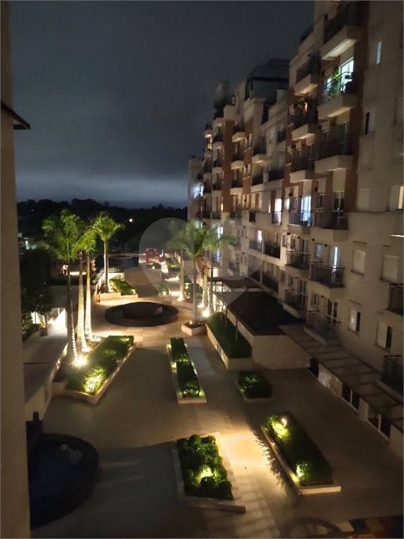 Apartamento à venda ou para alugar com 1 quarto em Granja Viana, Cotia, SP