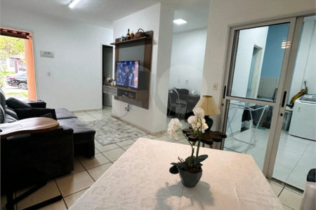 Casa à venda com 3 quartos no condomínio Esmeralda, Várzea Grande - MT