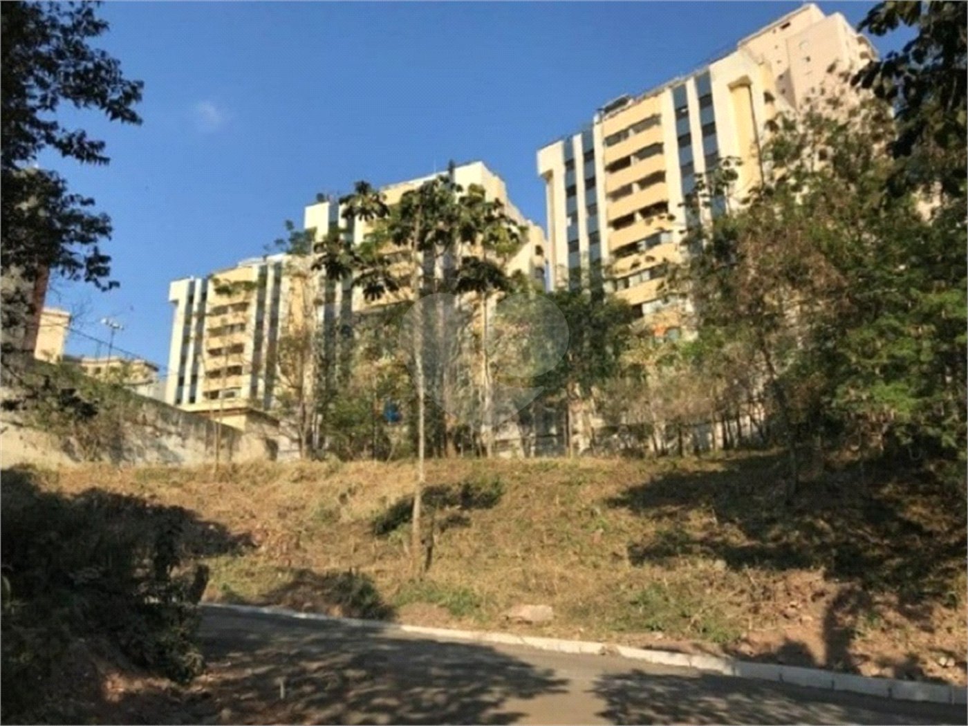 Terreno à venda em Vila Suzana, São Paulo, SP