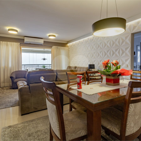 Apartamento à venda com 3 suítes em Parque Reboucas, São Paulo, SP