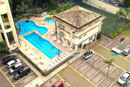Cobertura à venda com 4 quartos, sendo 2 suítes,  em Tijuca, Rio de Janeiro, RJ