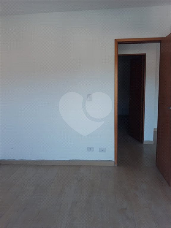 Apartamento à venda ou para alugar com 2 quartos, sendo 1 suíte,  em Jardim Flórida, São Roque, SP