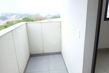 Apartamento à venda com 1 quarto em Vila dos Remédios, São Paulo, SP
