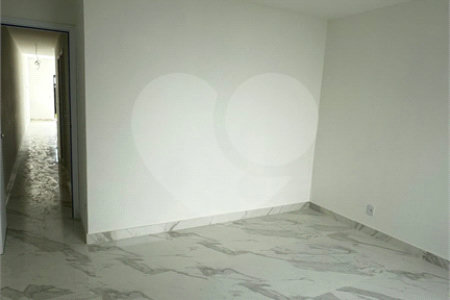 Casa à venda com 2 quartos, sendo 1 suíte, no condomínio Parque Guará, Rio de Janeiro - RJ