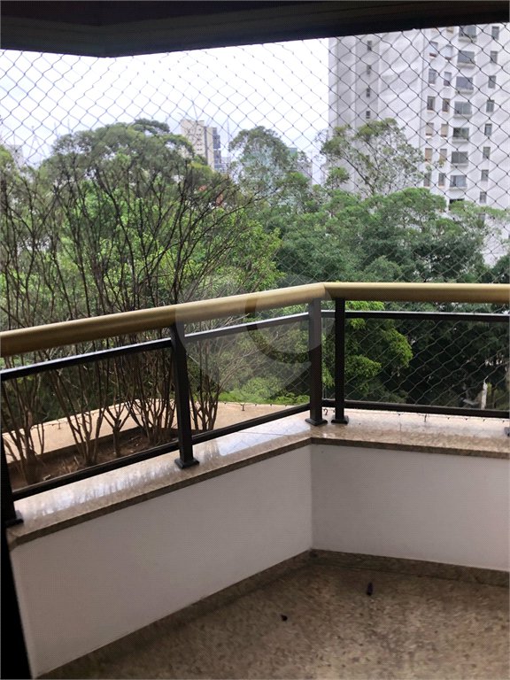 Apartamento à venda com 4 suítes em Vila Suzana, São Paulo, SP
