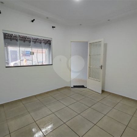Casa à venda com 2 quartos em Vila La Brunetti, Itapetininga, SP