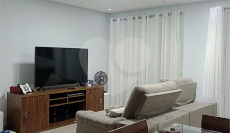 Casa à venda com 3 quartos, sendo 1 suíte,  no condomínio Palmas do Tremembé, São Paulo - SP
