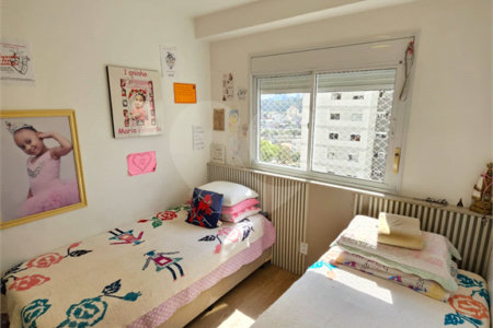 Apartamento à venda ou para alugar com 3 quartos, sendo 1 suíte, em Jardim Vazani, São Paulo, SP