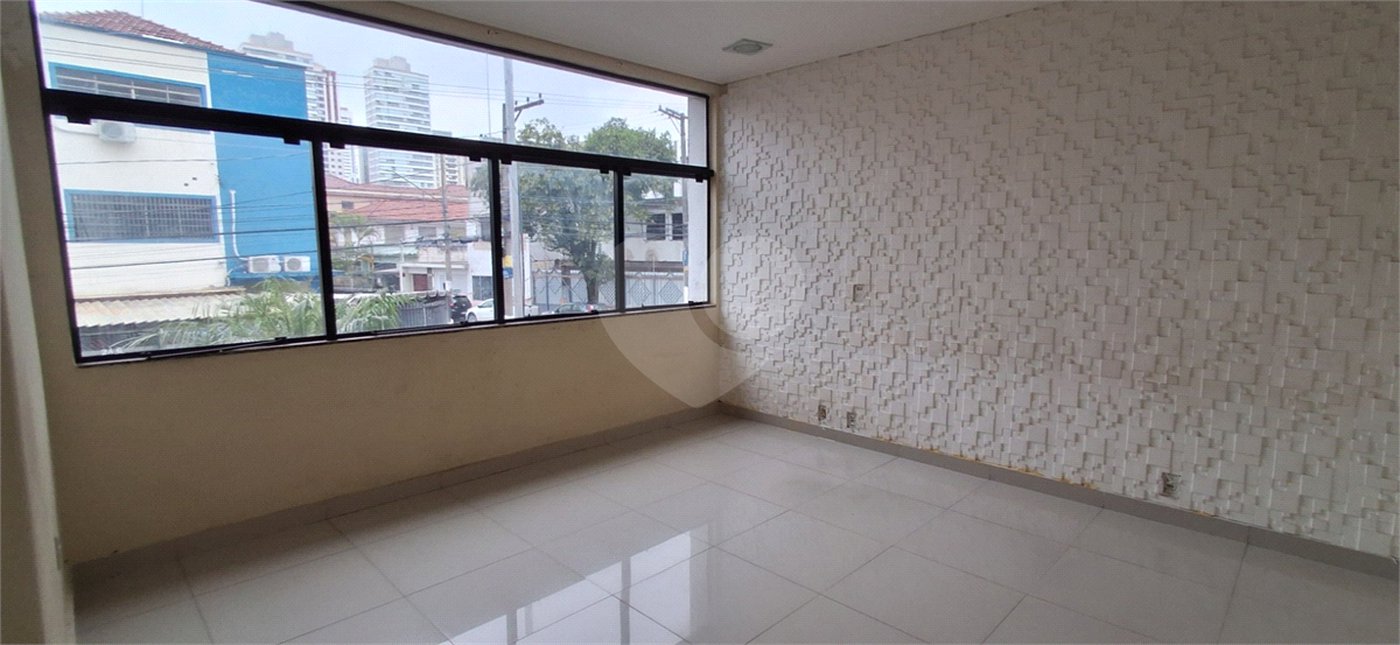 Casa à venda com 4 quartos, sendo 1 suíte,  em Tatuapé, São Paulo, SP