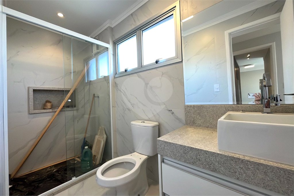 Apartamento à venda com 3 quartos, sendo 1 suíte,  em Jardim Marajoara, São Paulo, SP