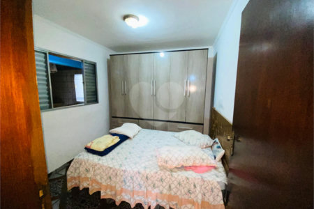 Sobrado à venda com 8 quartos em Jardim São Jorge (raposo Tavares), São Paulo, SP