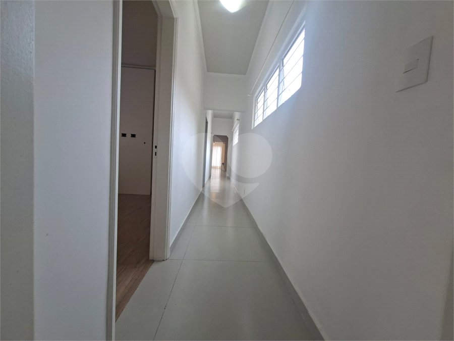 Casa à venda ou para alugar com 3 quartos, sendo 1 suíte, em Vila Aparecida, Itapetininga, SP