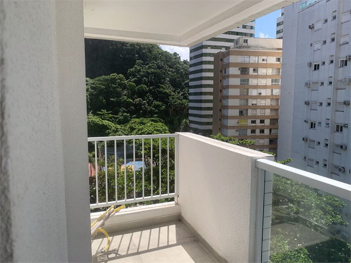 Apartamento Residencial à venda, Vila Alzira, Guarujá - AP1160.