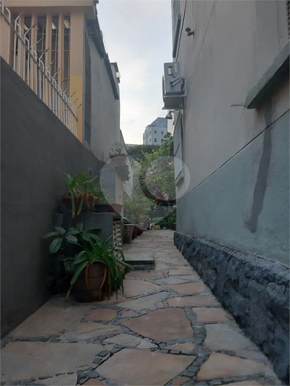 Apartamento à venda com 2 quartos em Cerqueira César, São Paulo, SP