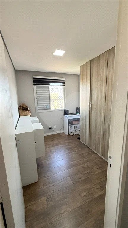 Apartamento com 48m², 2 dormitórios, 1 vaga de garagem, à venda em Itaquera.