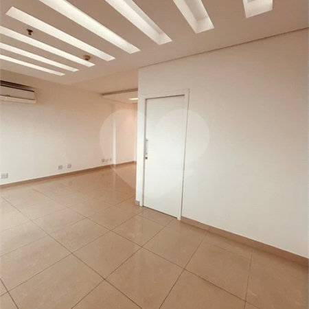 Sala Comercial – 39m² para Locação no Domo Business