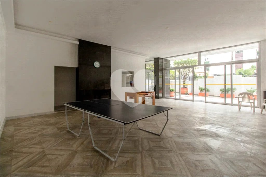 Apartamento em Higienópolis com 3 quartos, 3 suítes, 2 vagas, 277 m² de área útil
