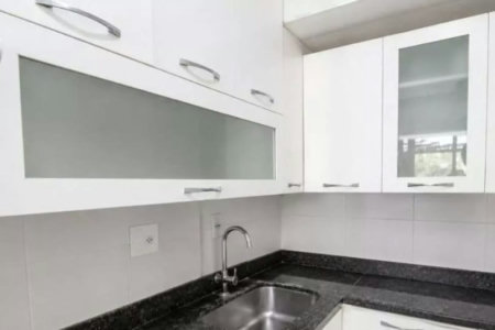 Apartamento recém-reformado com 3 dormitórios e estrutura completa de lazer