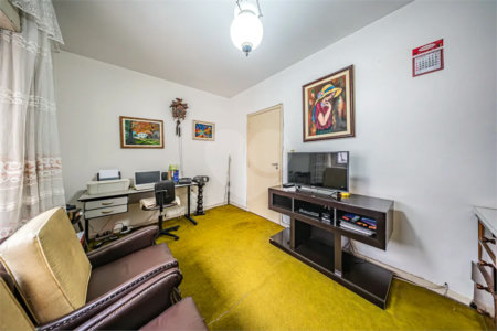 Apartamento à venda com 3 quartos, sendo 1 suíte, em Vila Mariana, São Paulo, SP