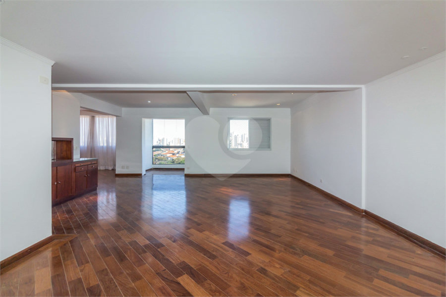 Duplex à venda com 1 quarto, sendo 3 suítes, em Vila Paulicéia, São Paulo, SP
