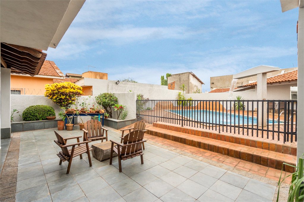Casa à venda ou para alugar com 4 suítes no Centro, Três Lagoas, MS