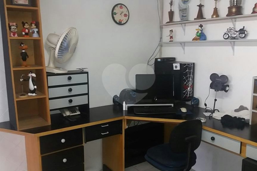 Casa à venda com 3 quartos, sendo 1 suíte, em Santana, São Paulo, SP