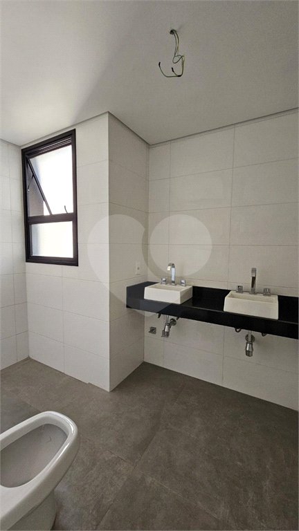 Casa à venda com 4 suítes no condomínio Cube Cidade Jardim, São Paulo - SP
