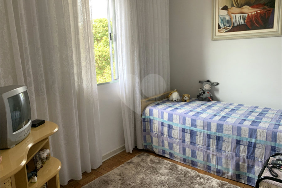 Sobrado à venda com 4 quartos em Limão, São Paulo, SP