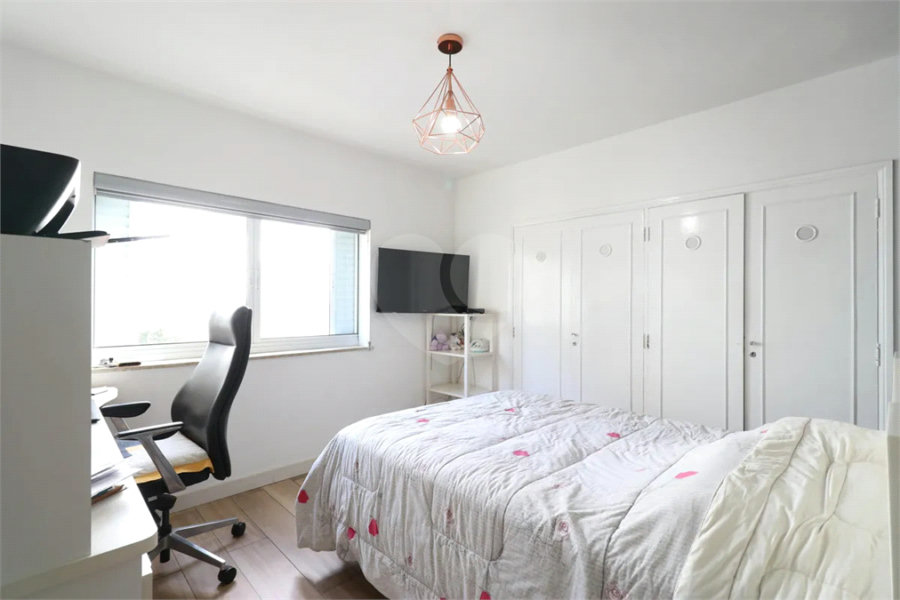 Apartamento à venda com 2 quartos em Vila Madalena, São Paulo, SP