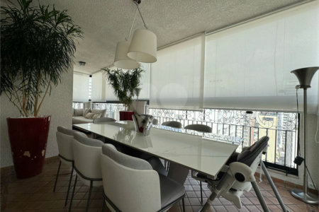 Apartamento à venda com 3 suítes em Consolação, São Paulo, SP