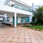 Casa à venda com 4 quartos, sendo 3 suítes, em Vila Mariana, São Paulo, SP
