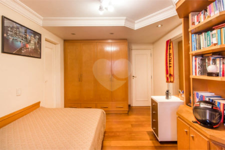 Apartamento à venda com 3 suítes em Sumaré, São Paulo, SP
