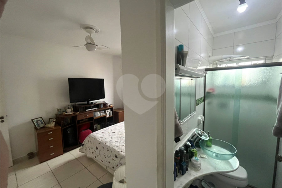 Casa à venda com 4 quartos, sendo 1 suíte, em Horto, São Paulo, SP